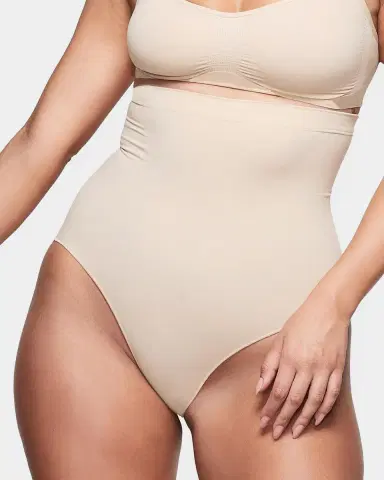 Skims Seamless Sculpt High-Waisted Briefs | Thumbnail 3 Skims Seamless Sculpt High-Waisted Briefs | Thumbnail 3