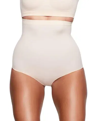 Skims Seamless Sculpt High-Waisted Briefs | Thumbnail 1 Skims Seamless Sculpt High-Waisted Briefs | Thumbnail 1