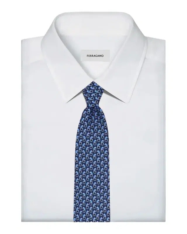Ferragamo Ambra Animal-Print Silk Tie