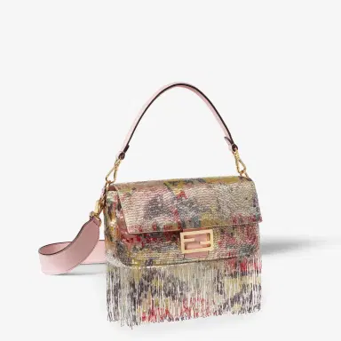 Fendi Iconic medium Baguette® bag, created in 1997, which went | Thumbnail 4 Fendi Iconic medium Baguette® bag, created in 1997, which went | Thumbnail 4