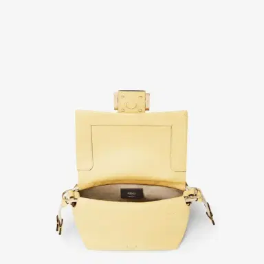 Fendi Mamma Baguette Small | Thumbnail 5 Fendi Mamma Baguette Small | Thumbnail 5