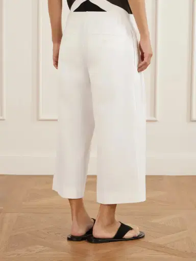 TOTEME Cropped Pleated Organic Cotton And Lyocell-blend Straight-leg Pants | Thumbnail 4 TOTEME Cropped Pleated Organic Cotton And Lyocell-blend Straight-leg Pants | Thumbnail 4