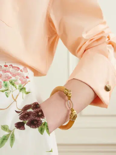 Stephanie Windsor Ram Head Vintage 18-karat Gold And Agate Bangle | Thumbnail 2 Stephanie Windsor Ram Head Vintage 18-karat Gold And Agate Bangle | Thumbnail 2