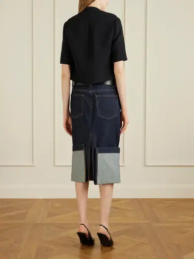 Khaite Franc Cropped Crepe Jacket | Thumbnail 3 Khaite Franc Cropped Crepe Jacket | Thumbnail 3