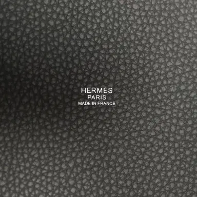 HERMÈS Hermes Picotin Lock 18 Gris Misty Clemence Palladium Hardware | Thumbnail 8 HERMÈS Hermes Picotin Lock 18 Gris Misty Clemence Palladium Hardware | Thumbnail 8