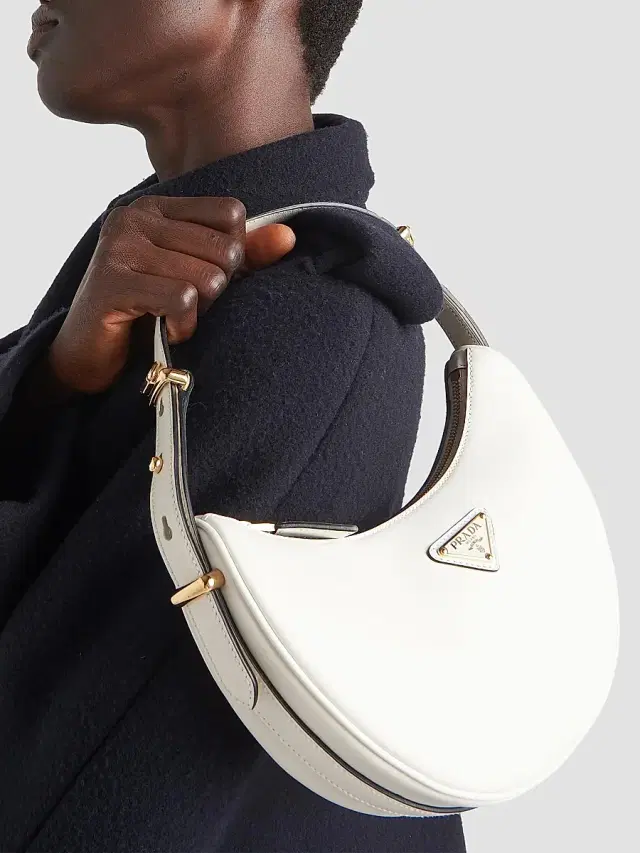 Women's Arqué  Leather Shoulder Bag - White