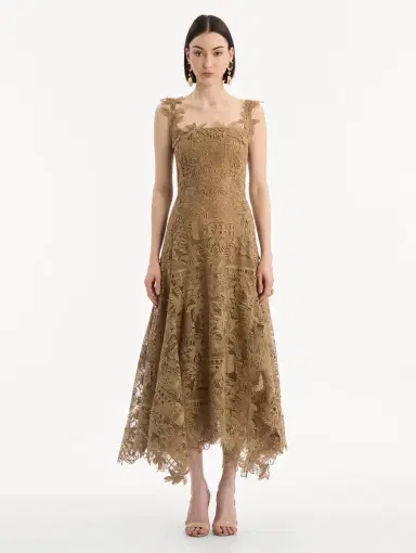 Oscar de la Renta Dominican Landscape Guipure Dress | Thumbnail 2