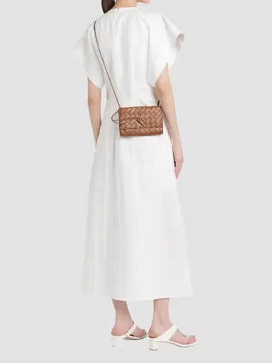 Bottega Veneta Women's Andiamo Intrecciato Leather Shoulder Bag | Thumbnail 5