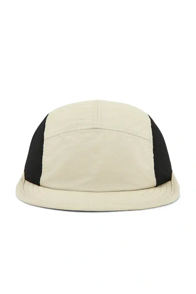 Performance Panelled Mesh Hat