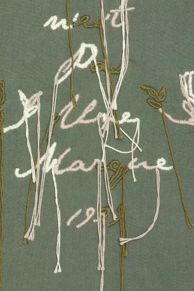 Pas Une Marque Hand Stitched Embroidery Ceci Tee | Thumbnail 5