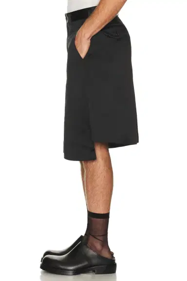 COMME des GARCONS BLACK Heavy Satin Tailored Shorts | Thumbnail 2