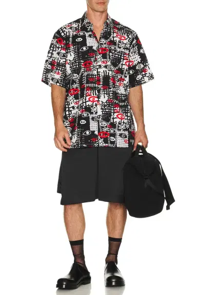 COMME des GARCONS BLACK Heavy Satin Tailored Shorts | Thumbnail 4