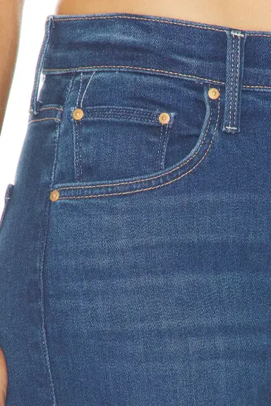 Mother The Mid Rise Rambler Zip Flood Jeans | Thumbnail 6