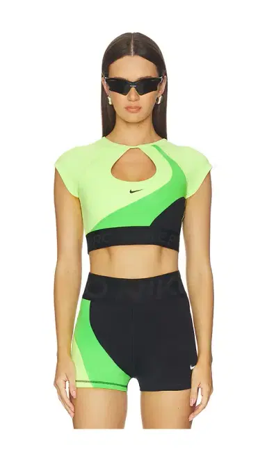 Nike Medium Support Padded Short Sleeve Sports Bra Top | Thumbnail 1 Nike Medium Support Padded Short Sleeve Sports Bra Top | Thumbnail 1
