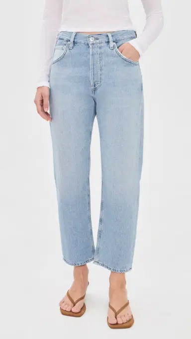 Citizens of Humanity Petite Winslow Jeans | Thumbnail 2