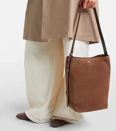 Max Mara Medium suede bucket bag | Thumbnail 6