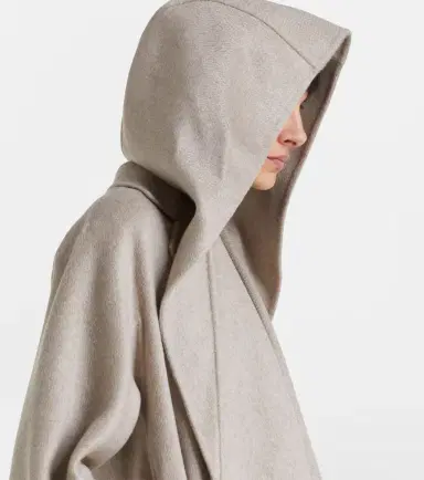 Max Mara Hooded cashmere scarf | Thumbnail 2
