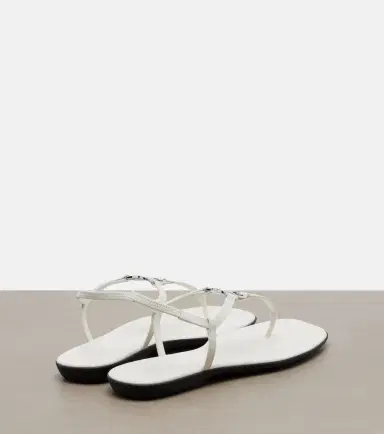 Gucci Interlocking G leather patent thong sandals | Thumbnail 4 Gucci Interlocking G leather patent thong sandals | Thumbnail 4