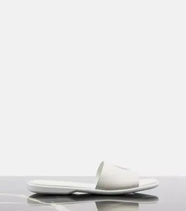 Gucci Double G leather slides | Thumbnail 3 Gucci Double G leather slides | Thumbnail 3