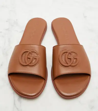 Gucci Double G leather slides | Thumbnail 4 Gucci Double G leather slides | Thumbnail 4