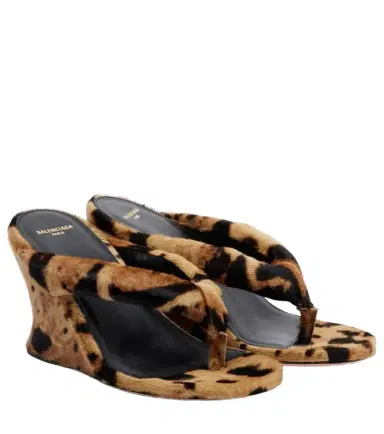 Balenciaga Gaeta calf hair wedge thong sandals | Thumbnail 1