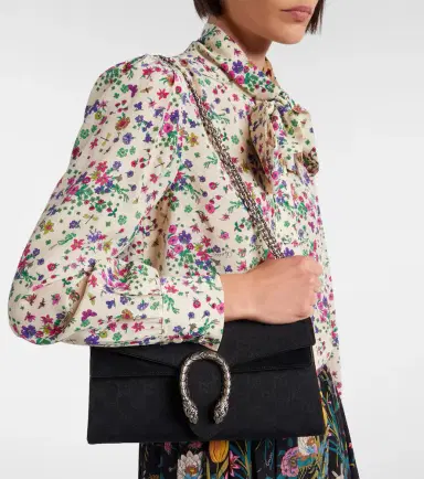 Gucci Dionysus Small GG canvas shoulder bag | Thumbnail 6 Gucci Dionysus Small GG canvas shoulder bag | Thumbnail 6