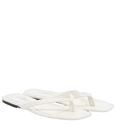 TOTEME Leather thong sandals | Thumbnail 1 TOTEME Leather thong sandals | Thumbnail 1