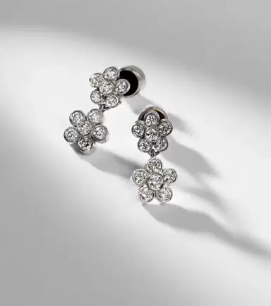 Ileana Makri Blossom Daisy Duo 18kt white gold earrings with diamonds | Thumbnail 4 Ileana Makri Blossom Daisy Duo 18kt white gold earrings with diamonds | Thumbnail 4