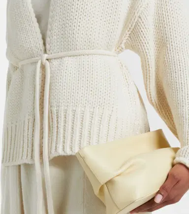 Extreme Cashmere N°384 Ginza cashmere wrap cardigan | Thumbnail 2 Extreme Cashmere N°384 Ginza cashmere wrap cardigan | Thumbnail 2