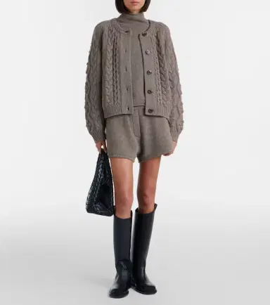 Lisa Yang Fride cashmere turtleneck sweater | Thumbnail 4 Lisa Yang Fride cashmere turtleneck sweater | Thumbnail 4