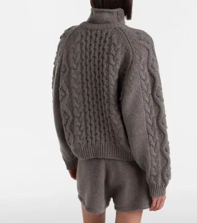 Lisa Yang Winroe cable-knit cashmere cardigan | Thumbnail 6