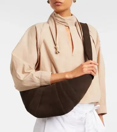 Lemaire Croissant Medium leather shoulder bag | Thumbnail 4 Lemaire Croissant Medium leather shoulder bag | Thumbnail 4