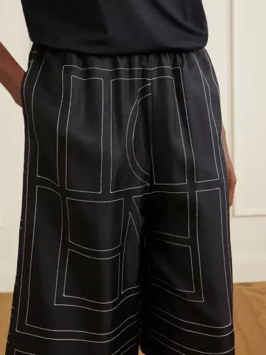 TOTEME Embroidered Silk Shorts | Thumbnail 5 TOTEME Embroidered Silk Shorts | Thumbnail 5