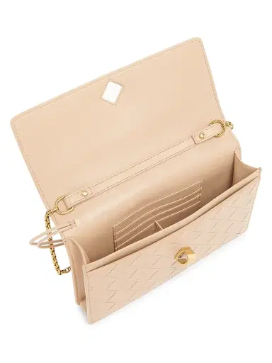 Bottega Veneta Women's Andiamo Intrecciato Leather Chain Pouch | Thumbnail 3 Bottega Veneta Women's Andiamo Intrecciato Leather Chain Pouch | Thumbnail 3