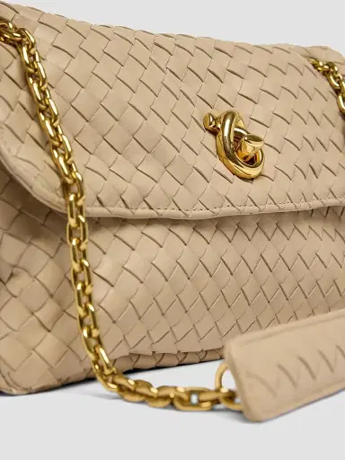 Bottega Veneta Women's Madison Intrecciato Leather Shoulder Bag | Thumbnail 6