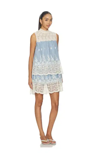 Curaae by Elliatt Estella Mini Dress | Thumbnail 2