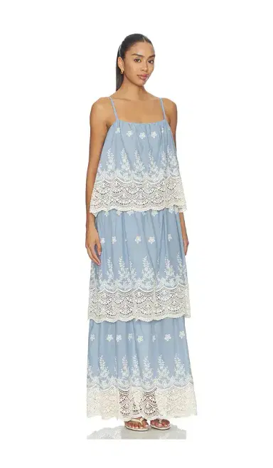 Curaae by Elliatt Estella Maxi Dress | Thumbnail 2