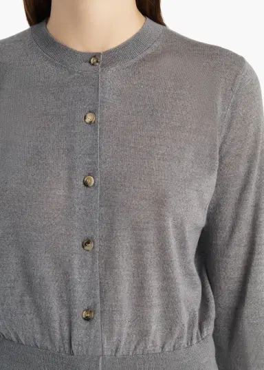 Khaite Tansy Cardigan In Sterling | Thumbnail 5 Khaite Tansy Cardigan In Sterling | Thumbnail 5