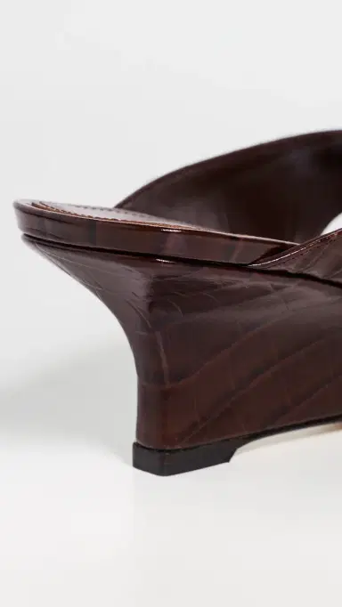 Stuart Weitzman Vinnie Wedge Sandals 50mmm Walnut | Thumbnail 4