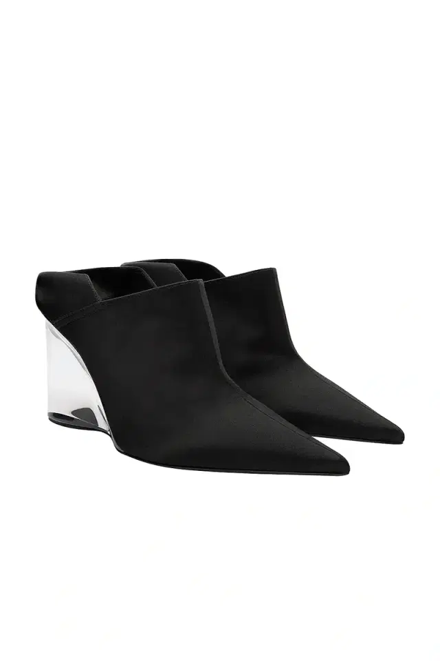 ALAÏA Wedge Mule