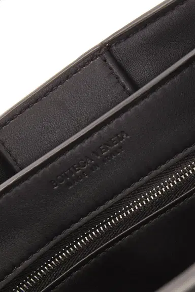 Bottega Veneta Small Andiamo Bag | Thumbnail 6 Bottega Veneta Small Andiamo Bag | Thumbnail 6