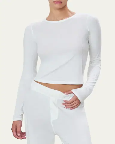 ÉTERNE Fitted Crewneck Long-Sleeve T-Shirt | Thumbnail 5