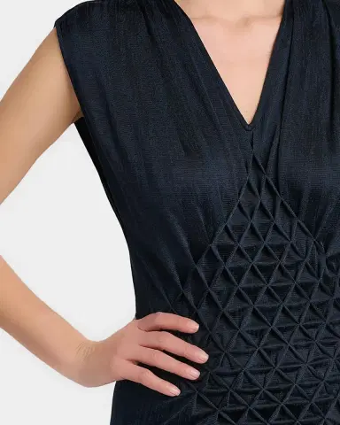 Giorgio Armani Diamond Pleat Sleeveless Maxi Dress | Thumbnail 5 Giorgio Armani Diamond Pleat Sleeveless Maxi Dress | Thumbnail 5