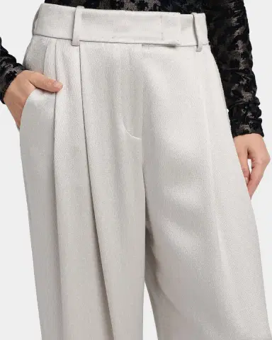 Giorgio Armani Hammered Satin Pleated Straight-Leg Trousers | Thumbnail 5 Giorgio Armani Hammered Satin Pleated Straight-Leg Trousers | Thumbnail 5