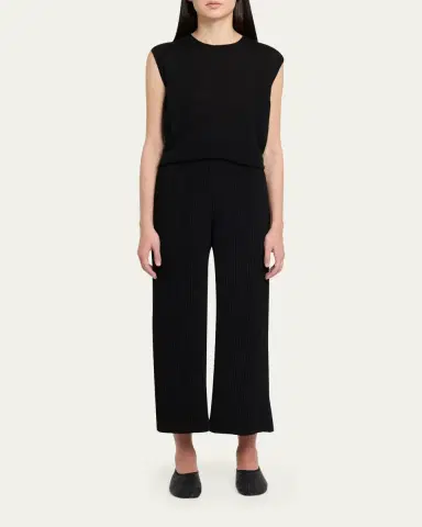 Issey Miyake Hatching Plisse Straight-Leg Crop Pants | Thumbnail 2