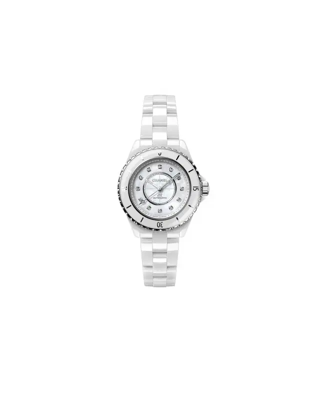 CHANEL J12 DIAMOND BEZEL WATCH CALIBER 12.2, 33 MM