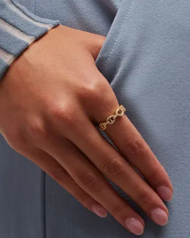 Hoorsenbuhs 18K Yellow Gold Dame Tri-Link Diamond Ring | Thumbnail 1 Hoorsenbuhs 18K Yellow Gold Dame Tri-Link Diamond Ring | Thumbnail 1