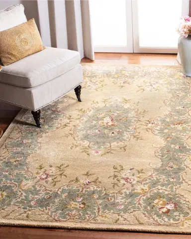 Safavieh Elizabeth Aubusson Rug | Thumbnail 7