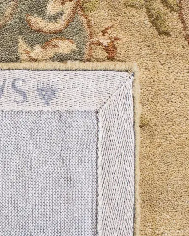 Safavieh Aubusson Hand Tufted Rug | Thumbnail 6 Safavieh Aubusson Hand Tufted Rug | Thumbnail 6