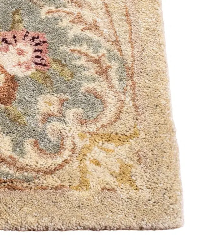 Safavieh Aubusson Hand Tufted Rug